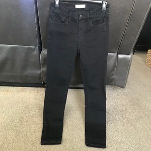 Madewell Black Roadtripper Jeans like new